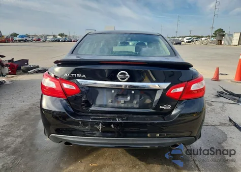 2016 Nissan Altima 2.5 из США, поврежденный, VIN 1N4AL3AP8GN335373